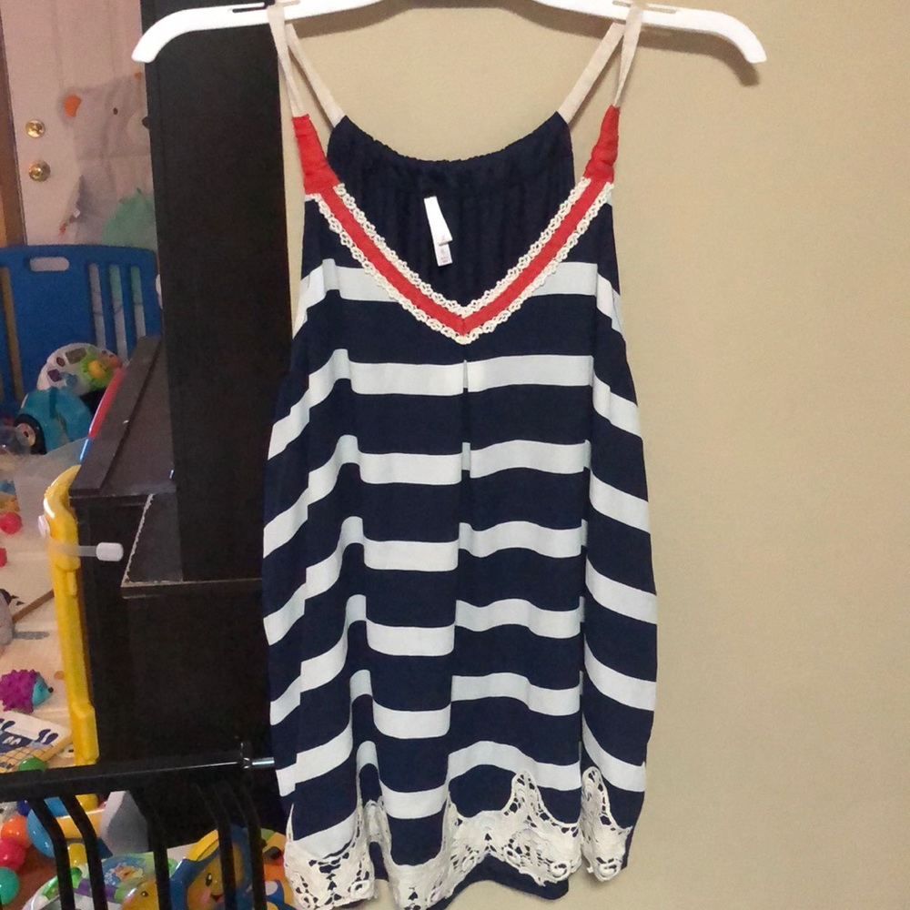 Navy stripped tank with lace detail